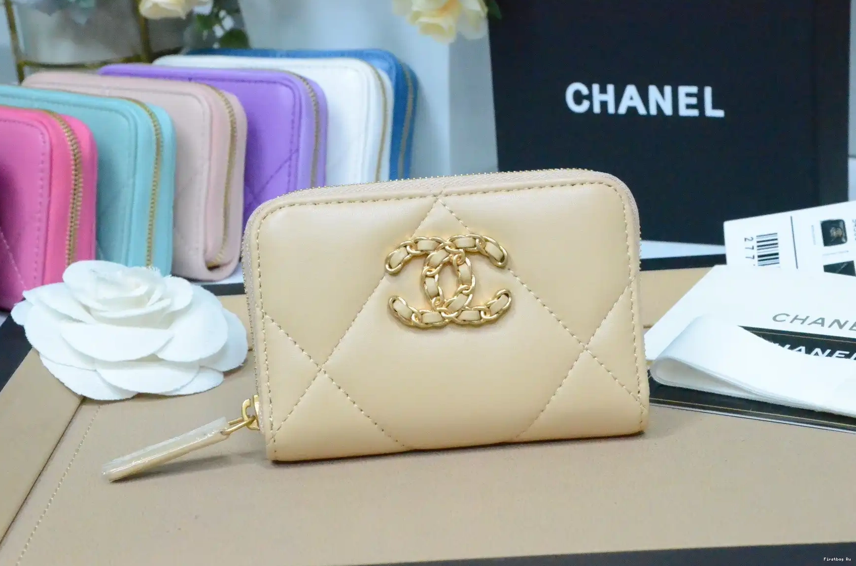 Firstbag Ru COIN PURSE CHANEL ZIPPED 19 0629